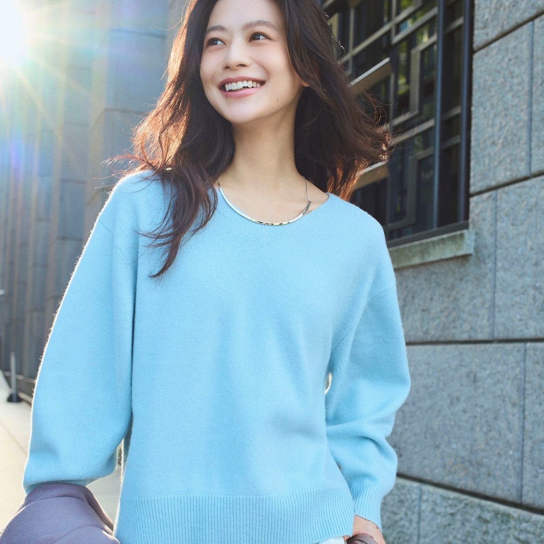 インディヴィ INDIVI 【洗える／カシミヤ混】ミドルゲージVネック