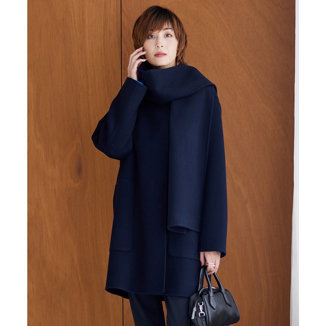 ICB L ウールリバー ストール付きノーカラーコート （ネイビー系） -靴