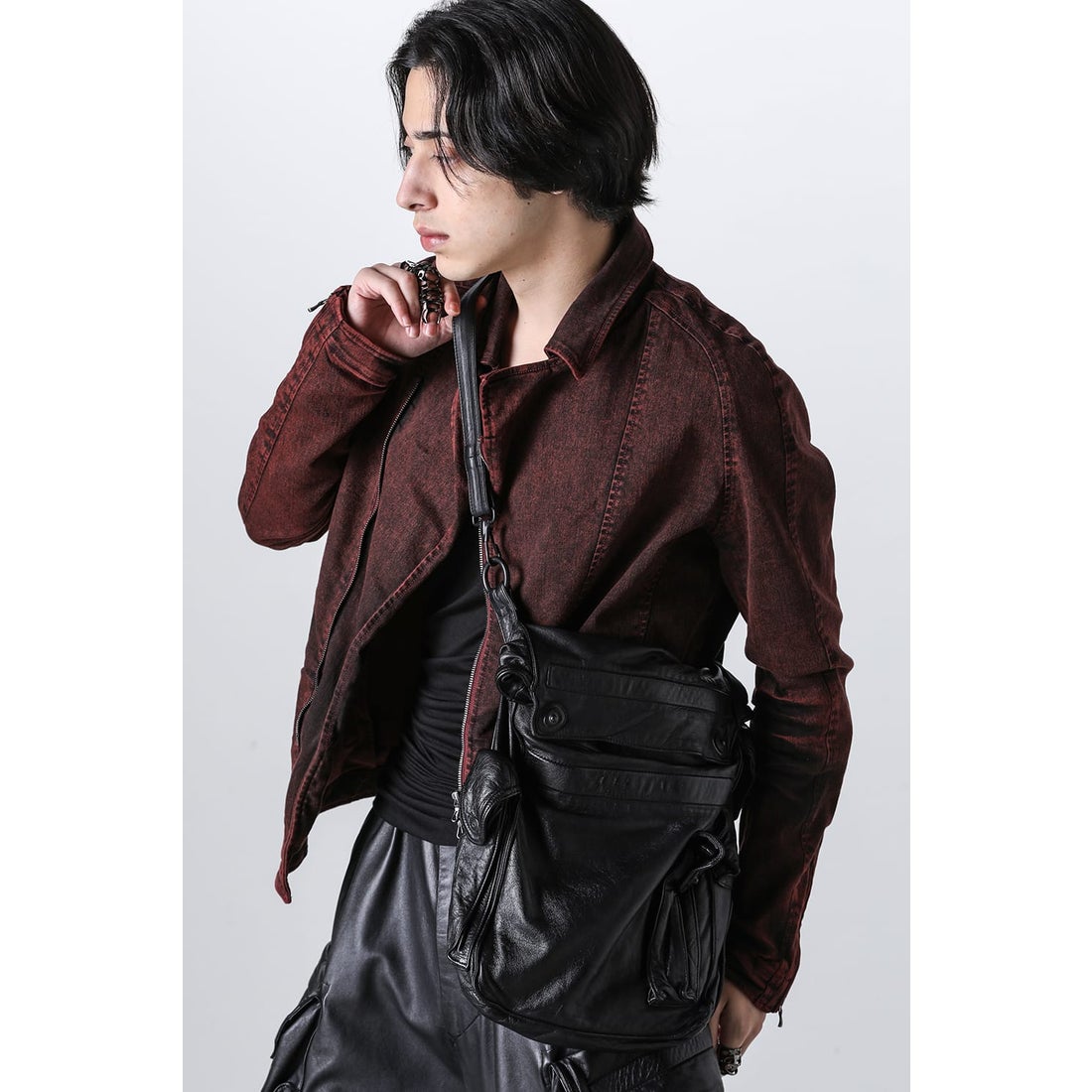 ユリウス JULIUS Leather Large Gasmask Bag （Black） 通販 大阪