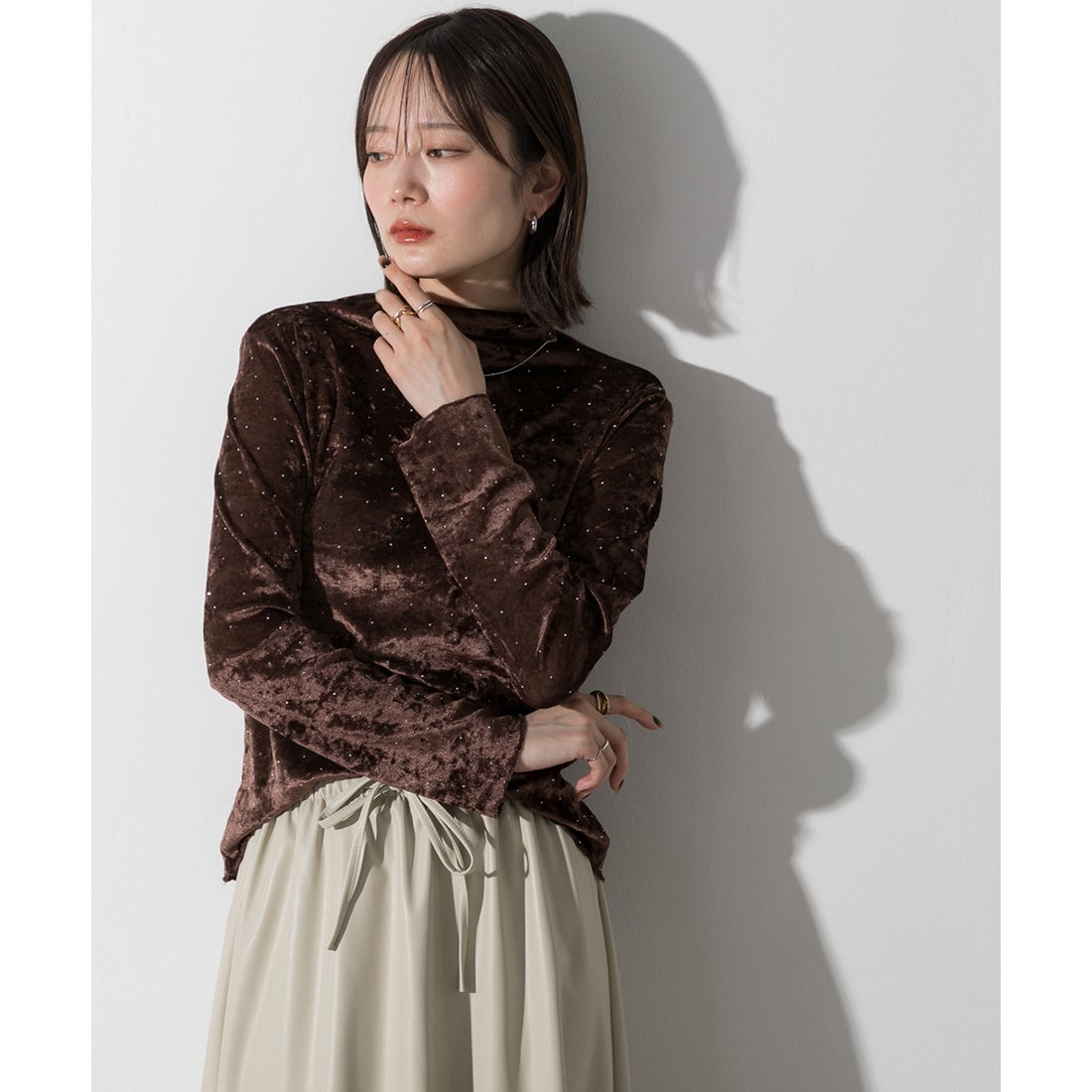 アドティエ ad thie 【2024AW新作】ラインストーン付き ベロアシアー