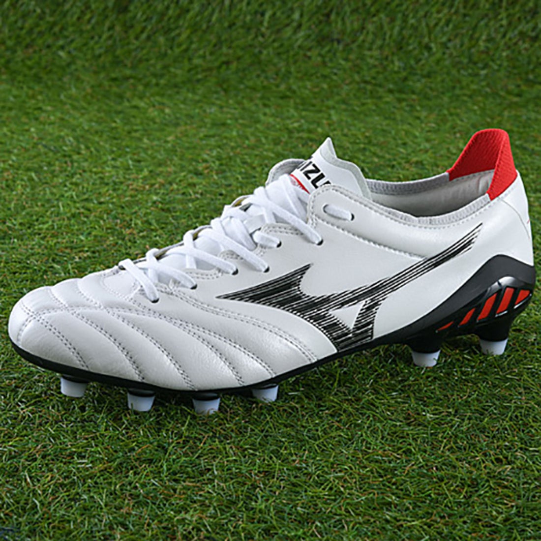 MIZUNO ミズノ モレリア NEO 3 JAPAN(ホワイト×ブラック) P1GA208009