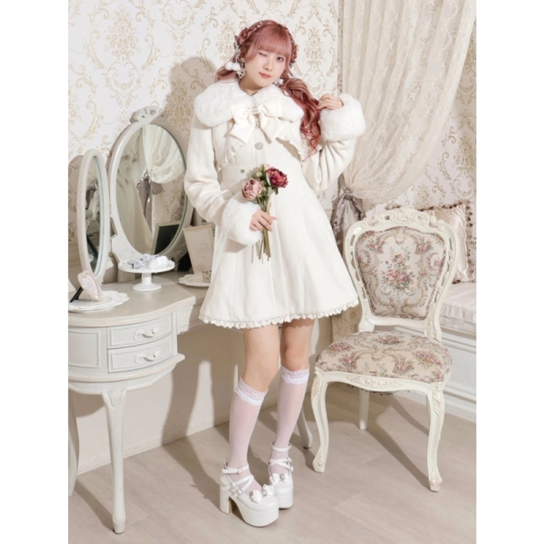 ノエミー NOEMIE お嬢さんワッフルフレアコート （オフホワイト） -靴