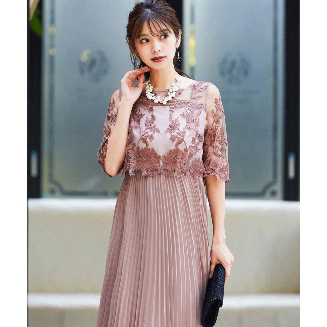 ニアナ niana 刺繍レース切り替えプリーツロング 結婚式ワンピース