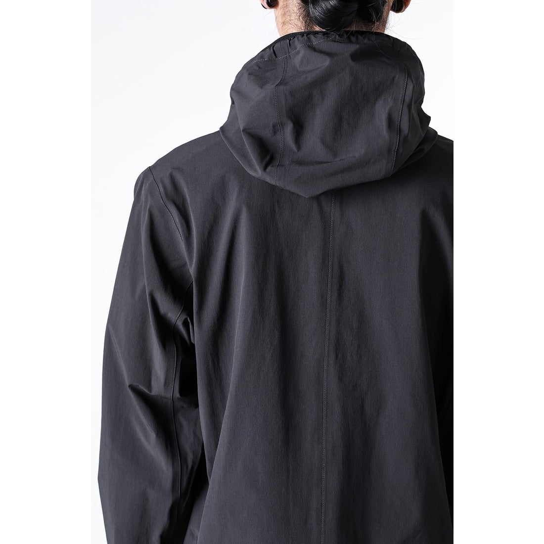 オマールアフリディ Omar Afridi Vase Parka （Charcoal） -FASCINATE