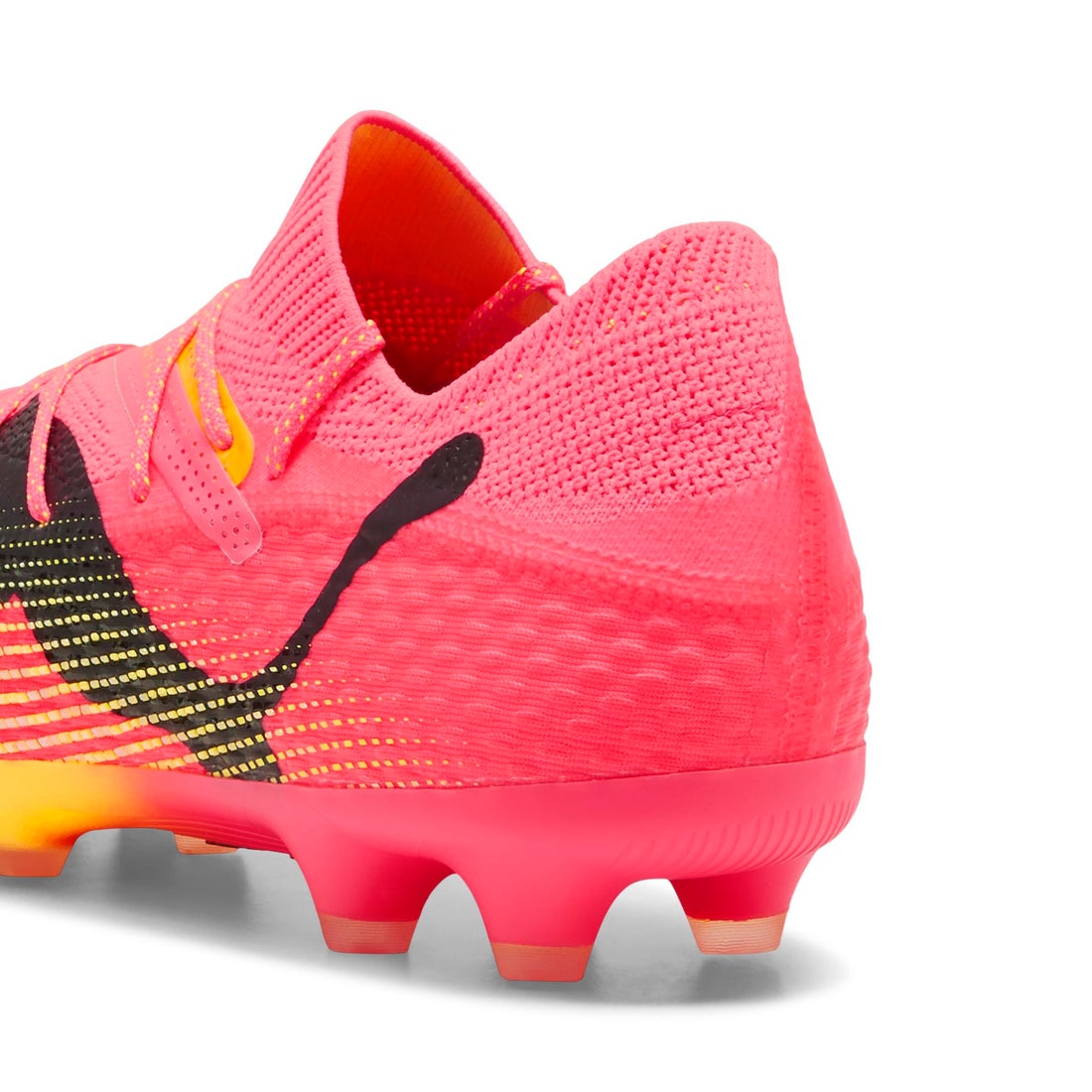 PUMA プーマ フューチャー 7 アルティメット HG/AG(レッド×オレンジ