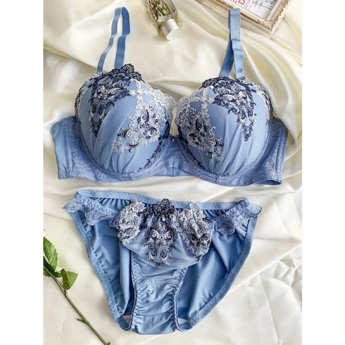 リジェイ＆スプル Re-J&SUPURE [D85－I95]ラメ糸刺繍ソフトワイヤー