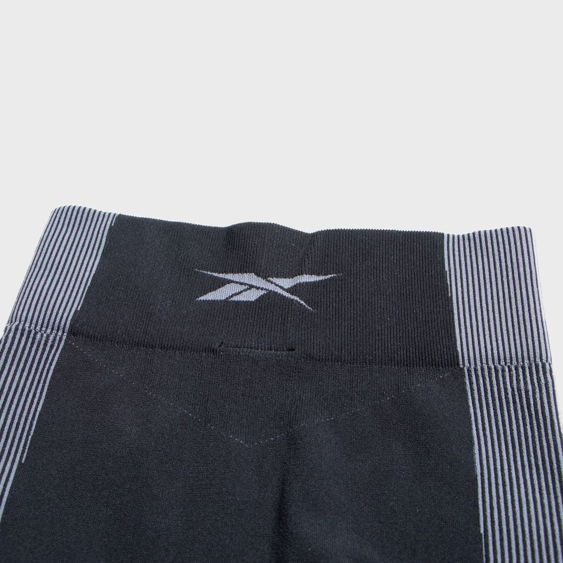 ヨガ ハイライズ シームレス タイツ / YOGA HR SEAMLESS TIGHT