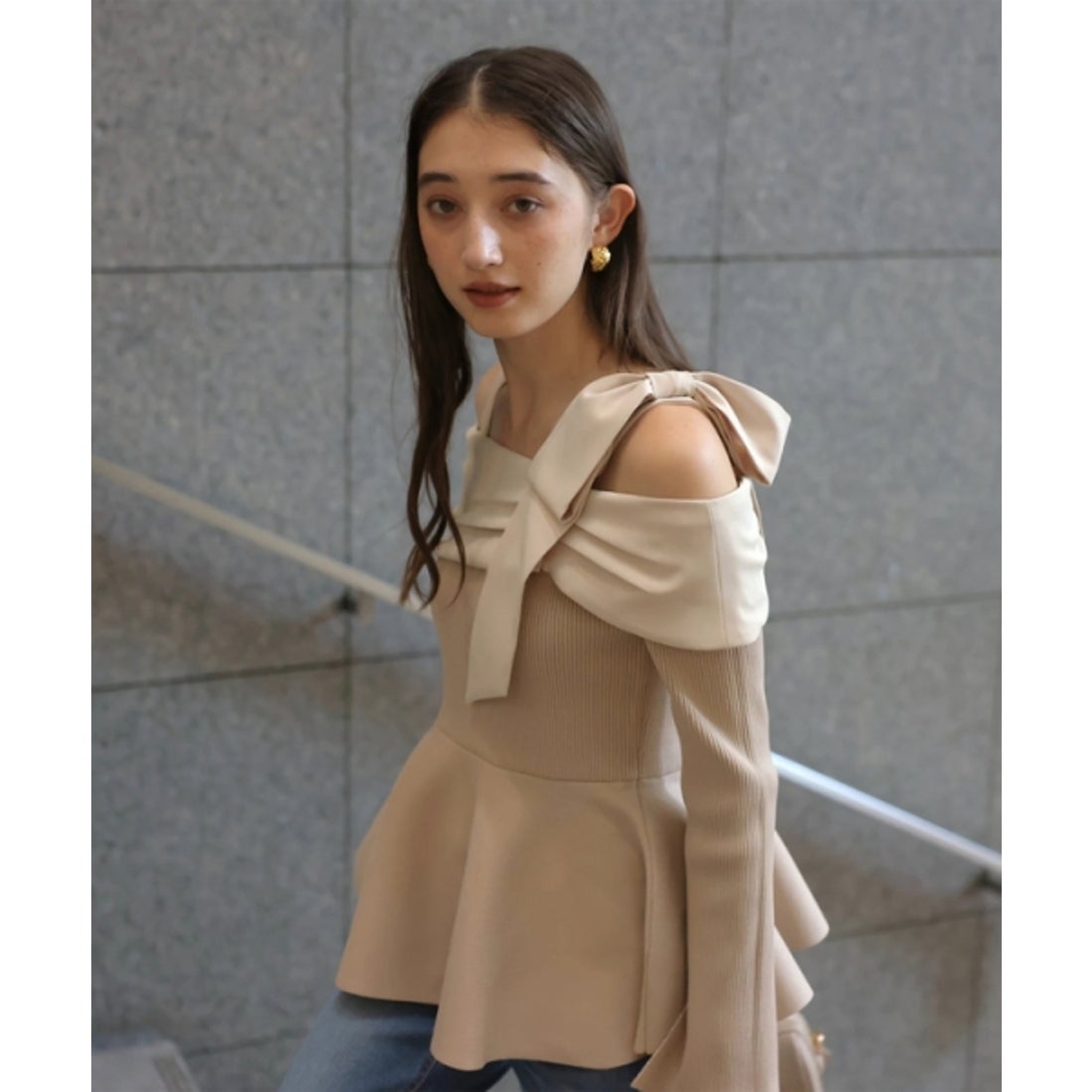 リランドチュール Rirandture オフショルリボンドッキングニット