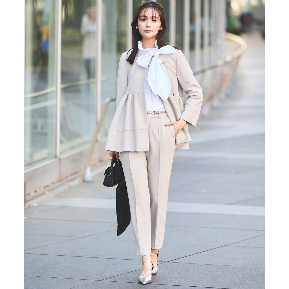 ルイルエブティック RUIRUE BOUTIQUE ストレッチ ｜ ノーカラー タック