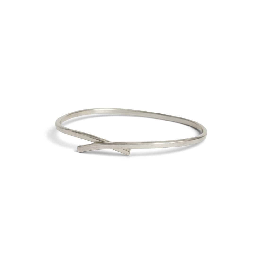 ワークスタットミュンヘン WERKSTATT:MUNCHEN bangle embrace （Silver