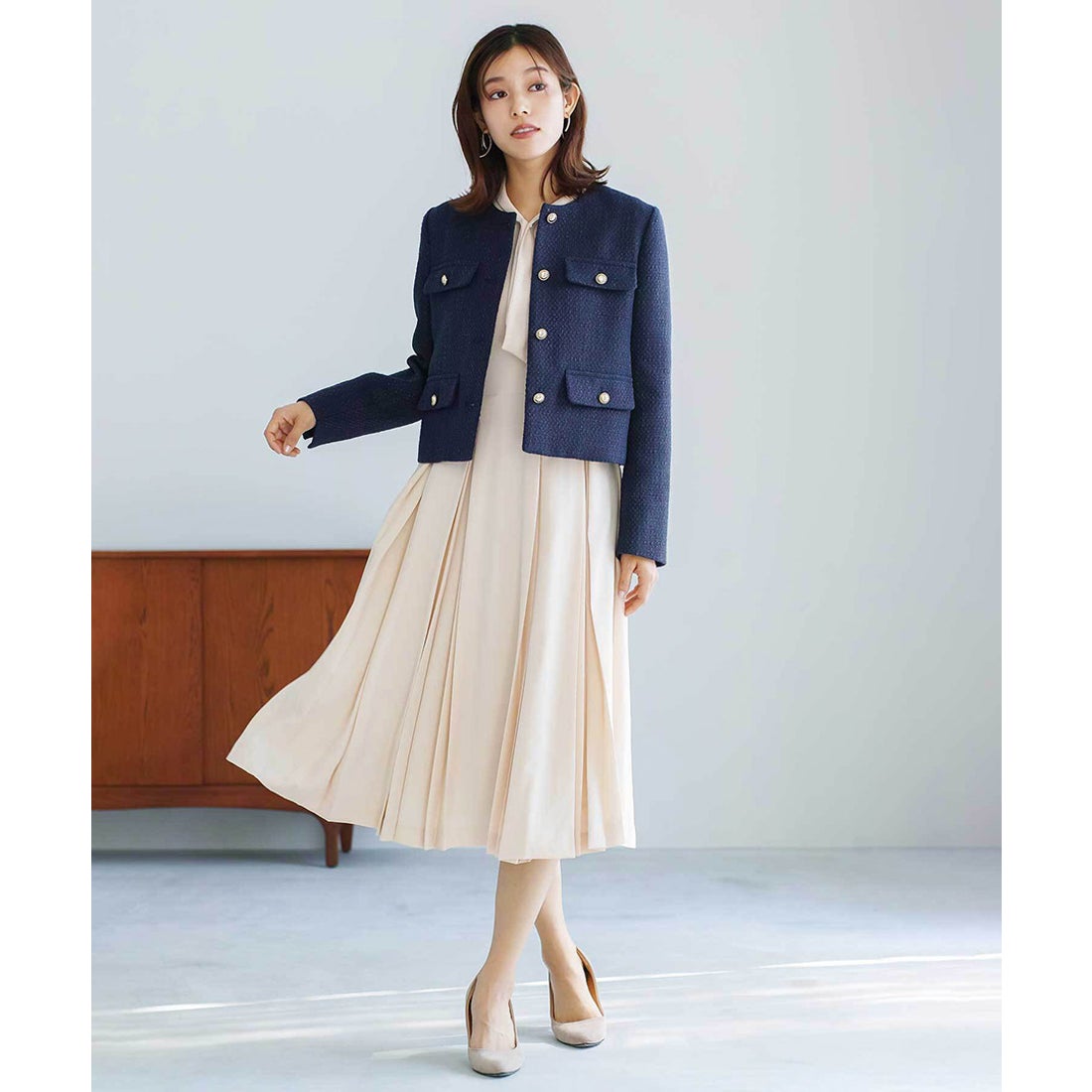 ホワイトジョーラ WHITE JOOLA 【洗える＆防シワ！】ノーカラー