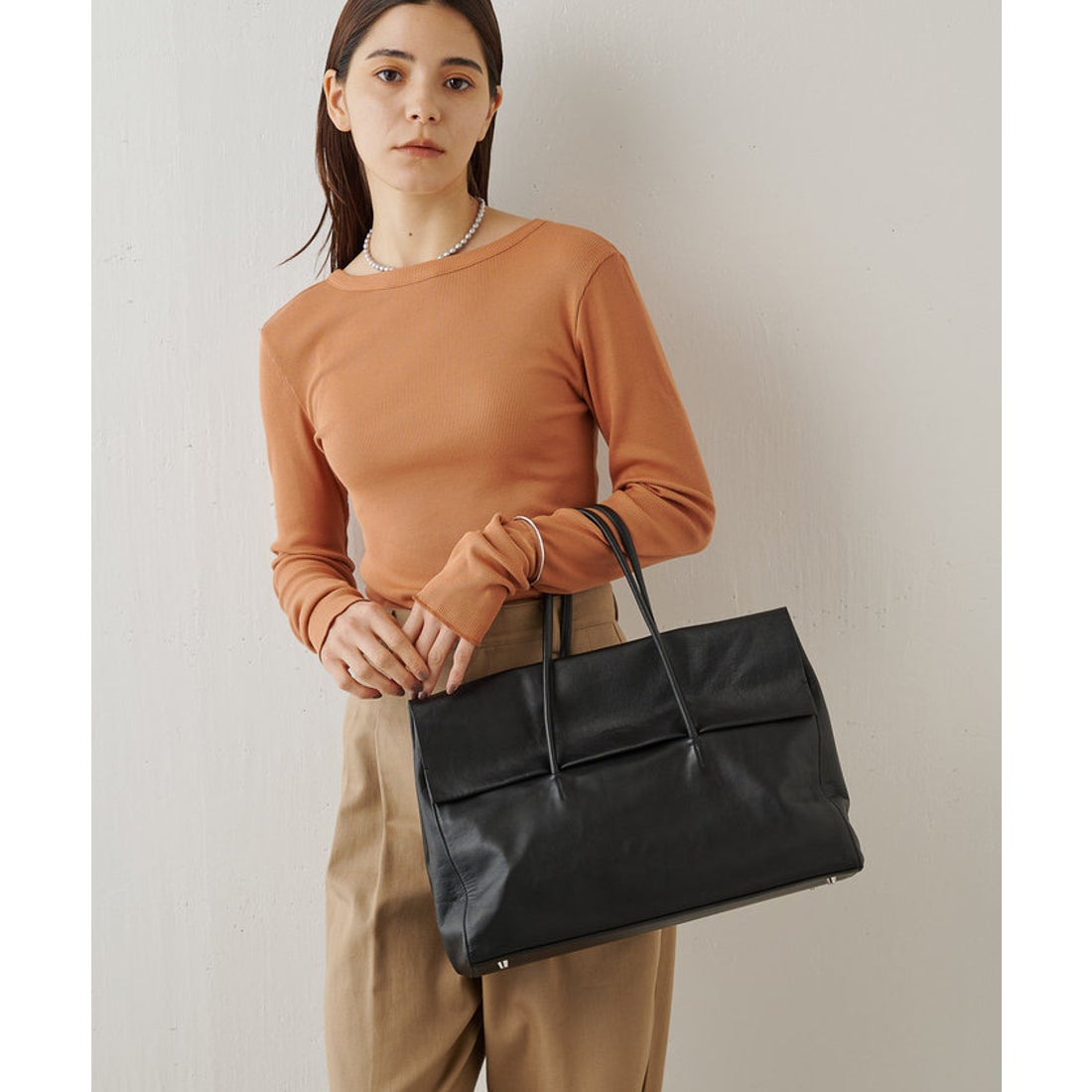 ウィムガゼット Whim Gazette 【Hoaw.】フラップボストンバッグ