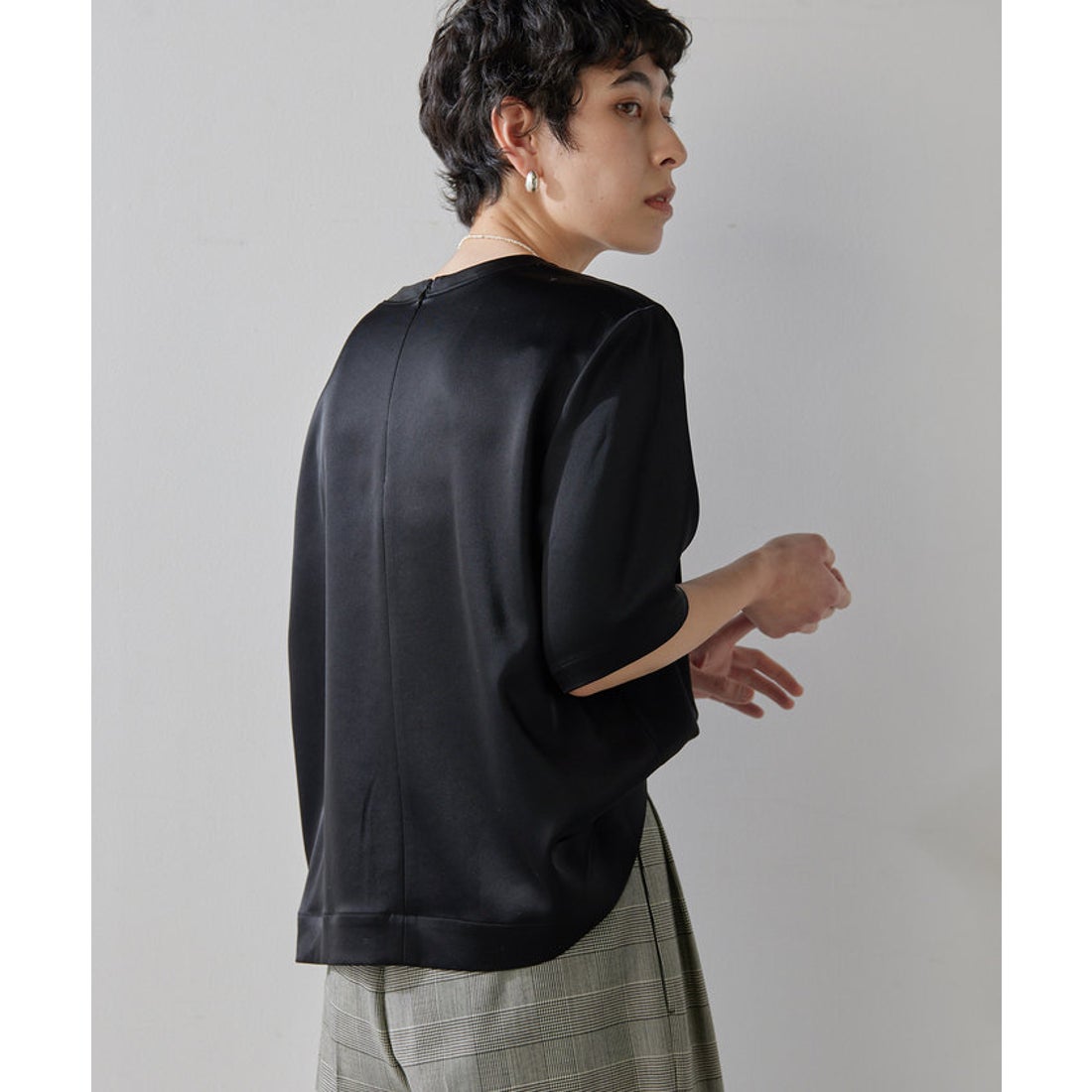 ウィムガゼット Whim Gazette サテンTEEブラウス （beige