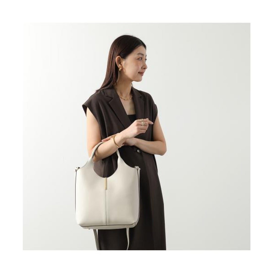 トッズ TOD'S TODS トートバッグ XBWEBRF0200UBL レザー （2L83