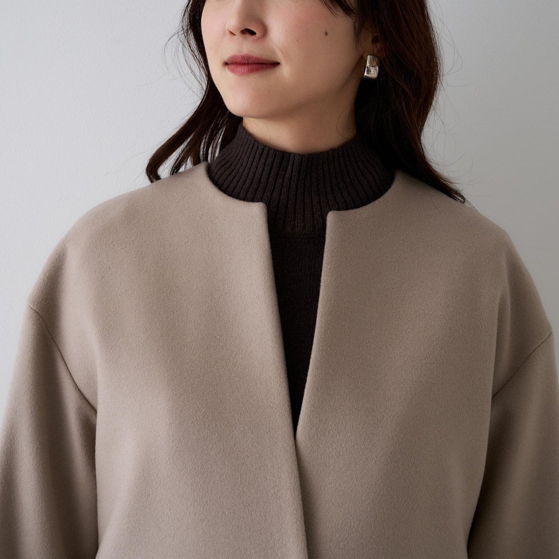 アンタイトル UNTITLED カシミヤ混ノーカラーコート （ベージュ(052