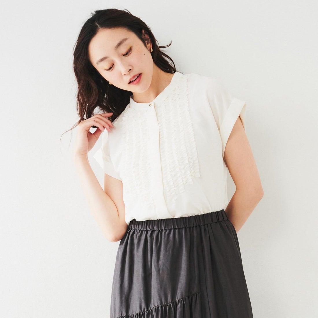 アンタイトル UNTITLED フィブリルフリルブラウス （ピンクベージュ