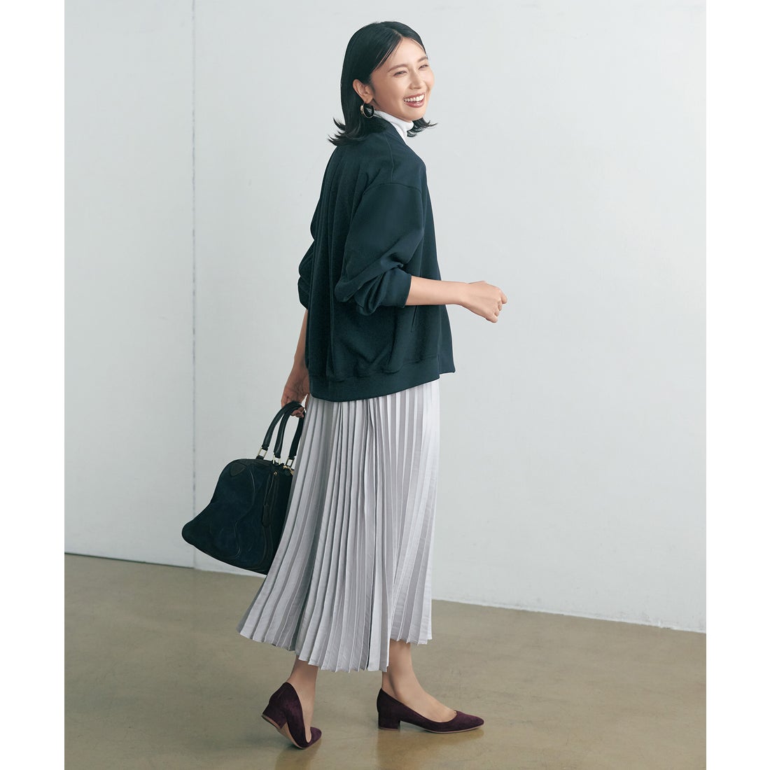 UNFILO プリーツスカート （ライトグレー） -ファッション通販 FASHION