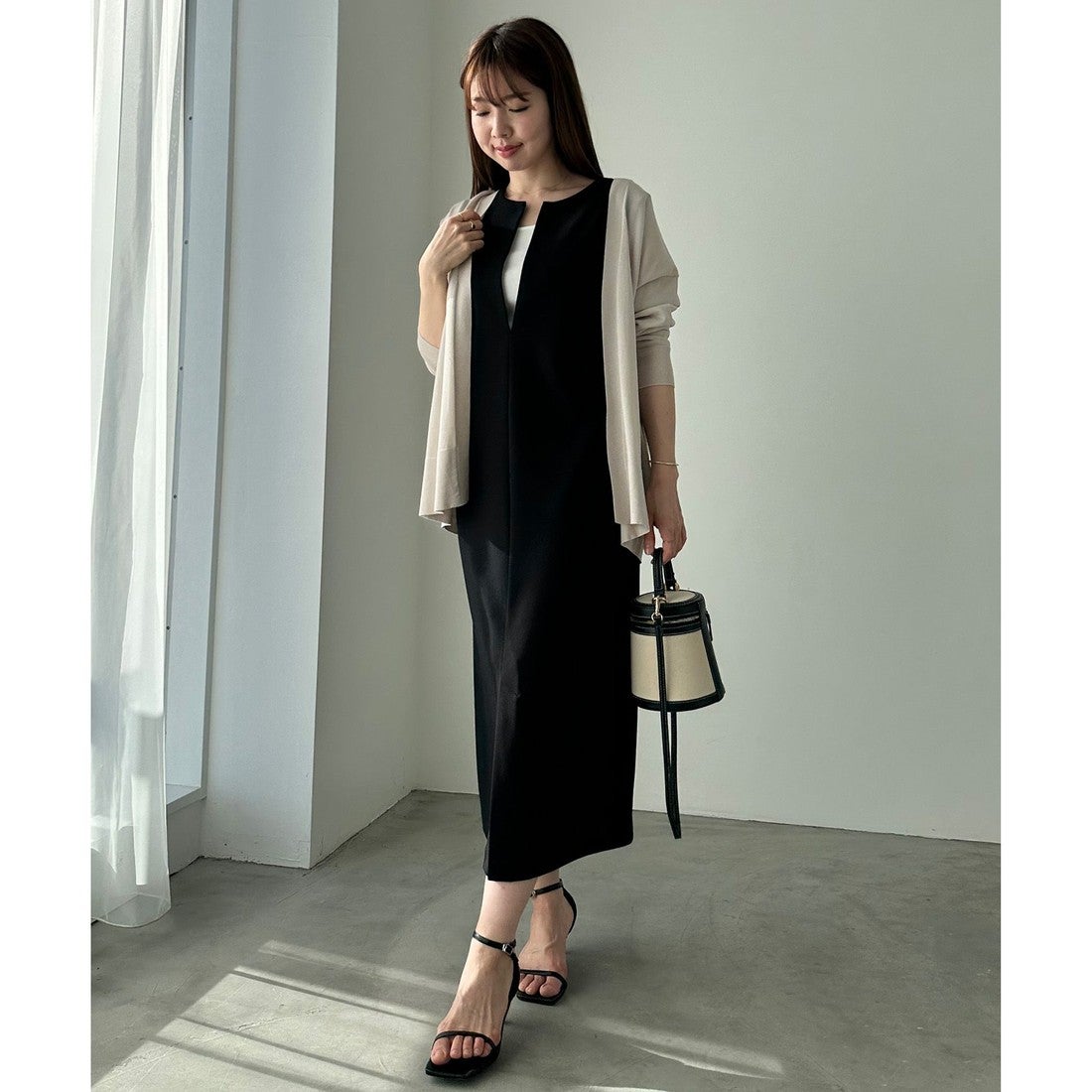 UNFILO 【ストレッチ/シワになりにくい/洗える】BEAUTY MOVE 2WAY