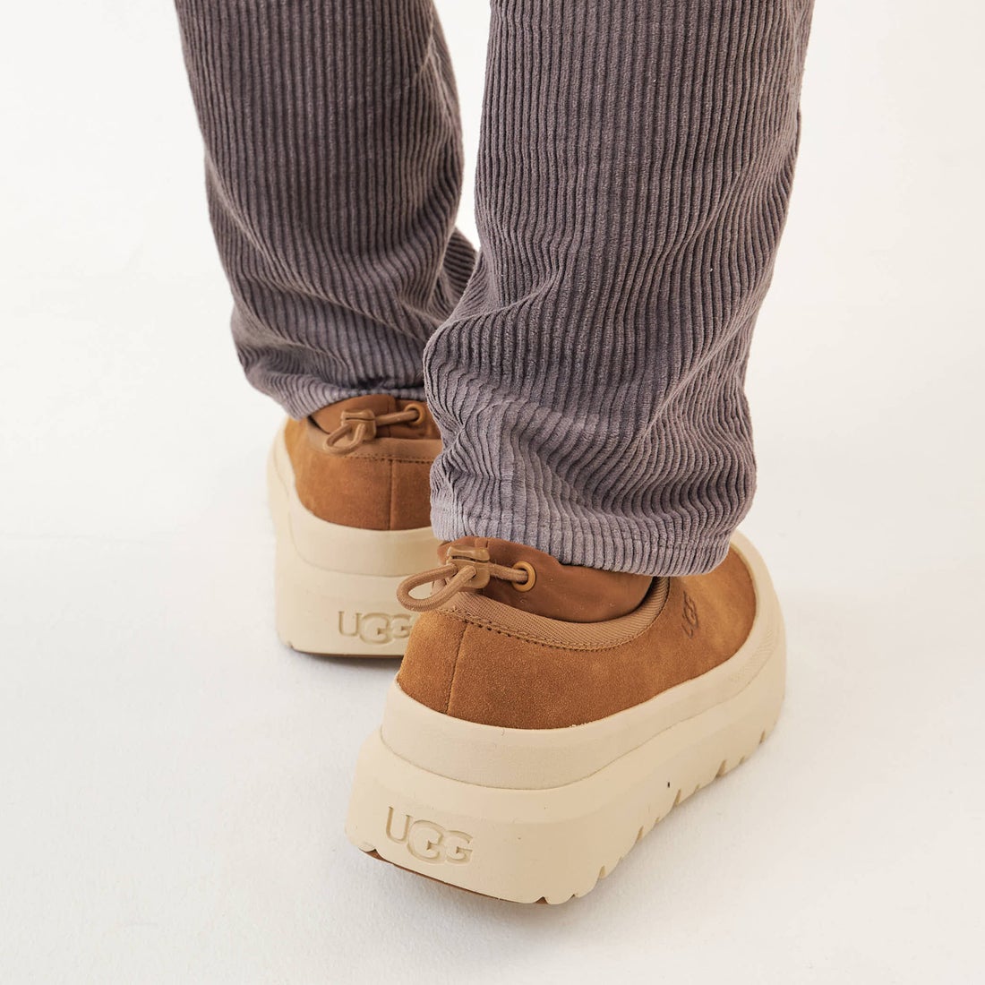 アグ UGG スリッポン シューズ タスマン ウェザー ハイブリッド メンズ