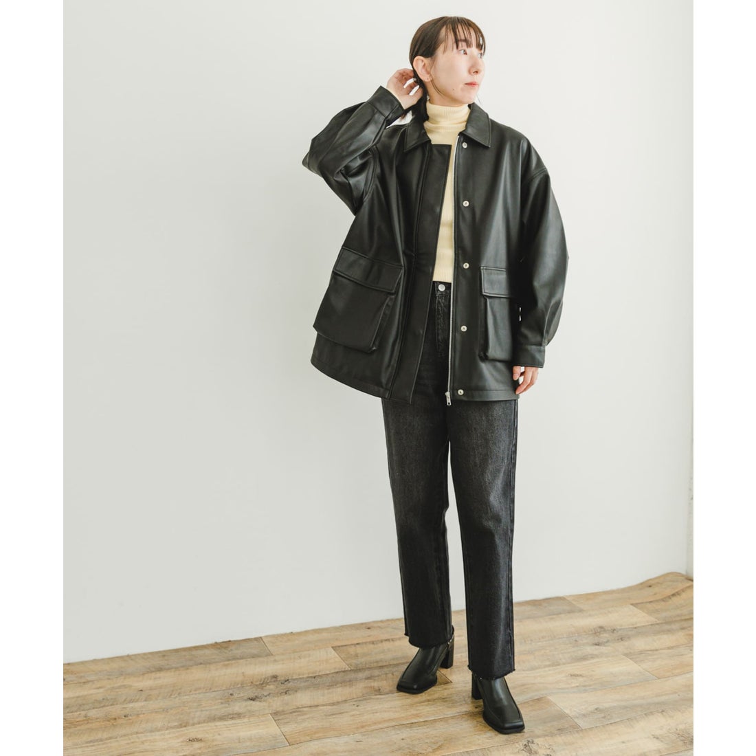 アイテムズ アーバンリサーチ ITEMS URBAN RESEARCH フェイクレザー