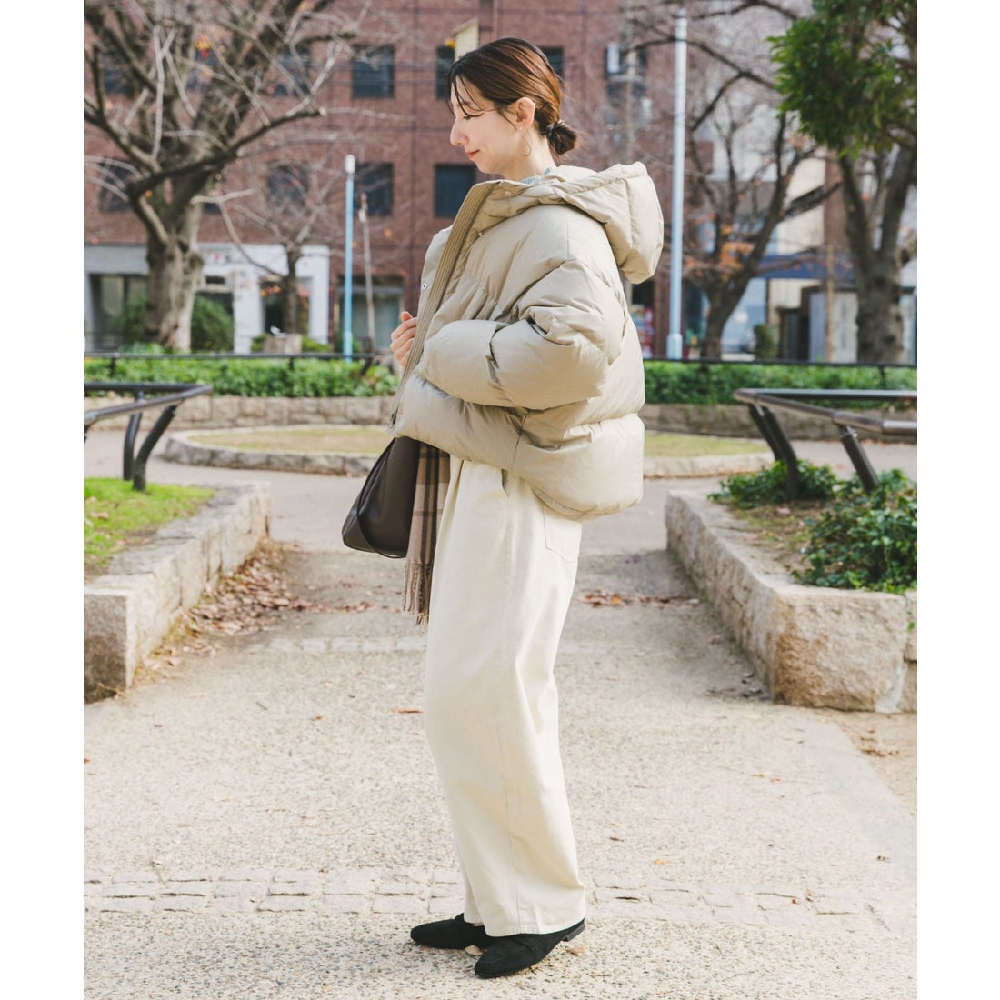 アイテムズ アーバンリサーチ ITEMS URBAN RESEARCH フーディー