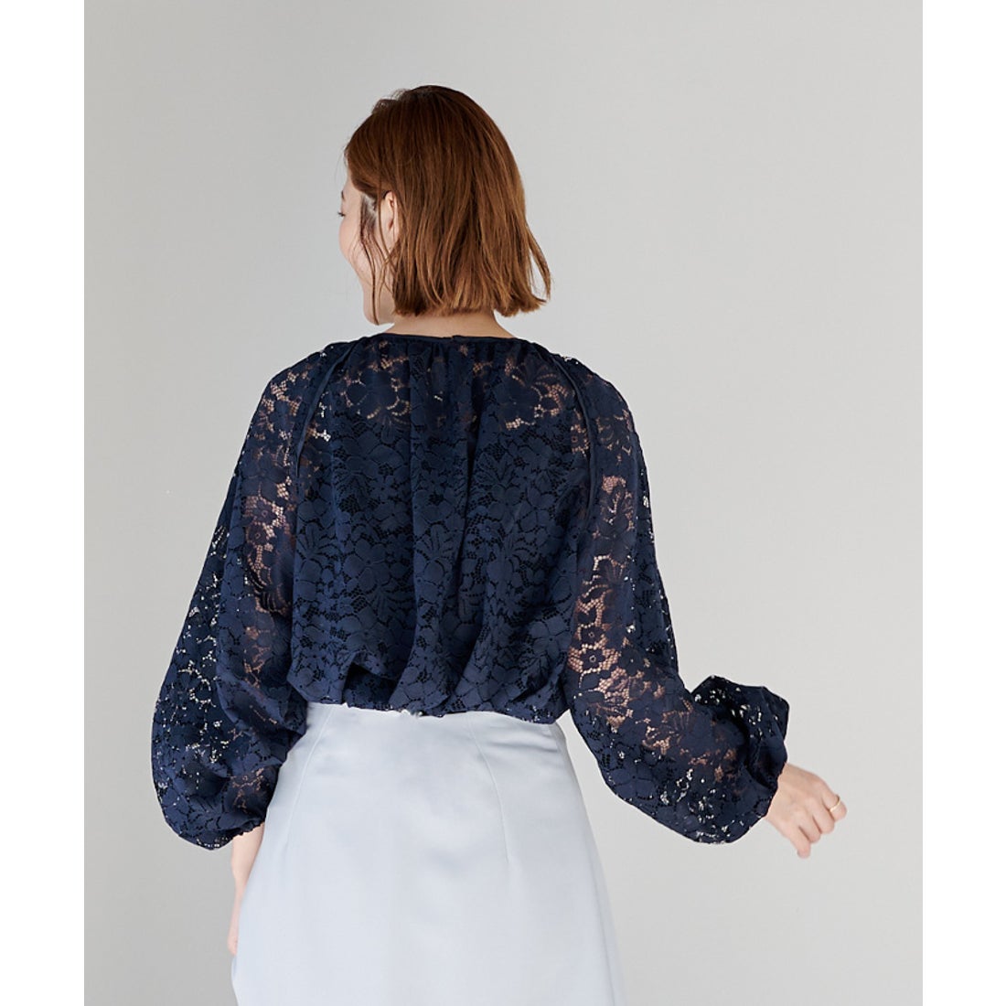 ユアーズ ur's ボリュームスリーブスカラップレースブラウス