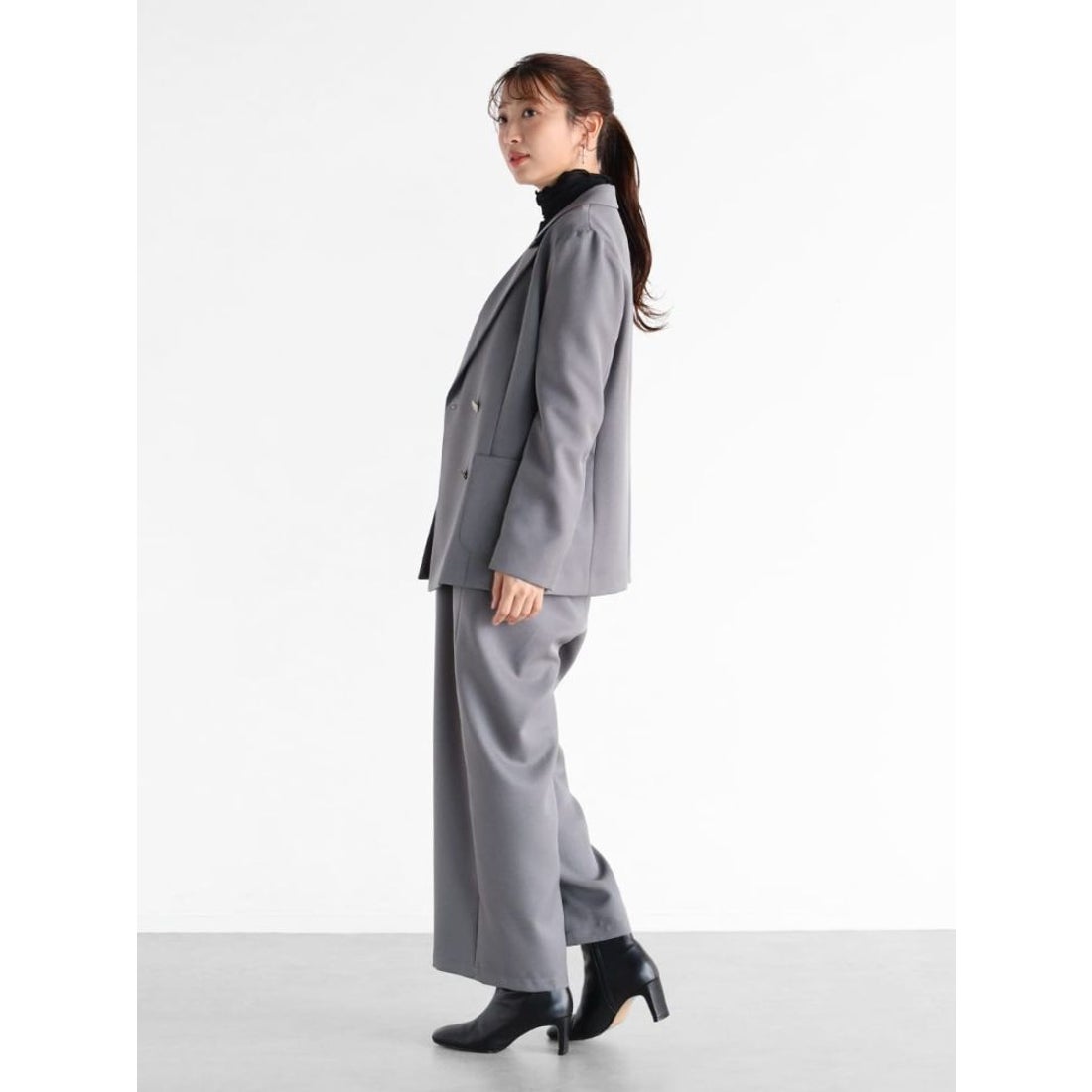 ヴァン Vin ダブルブレストテーラードジャケット （アッシュグレー