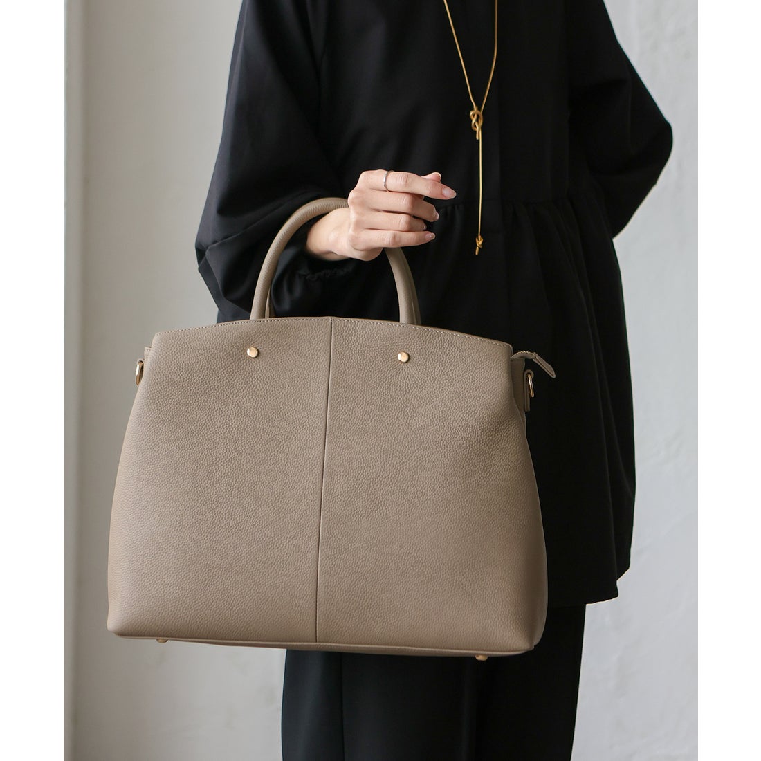 ヴィータフェリーチェ VitaFelice 本牛革 レディーストートバッグ A4