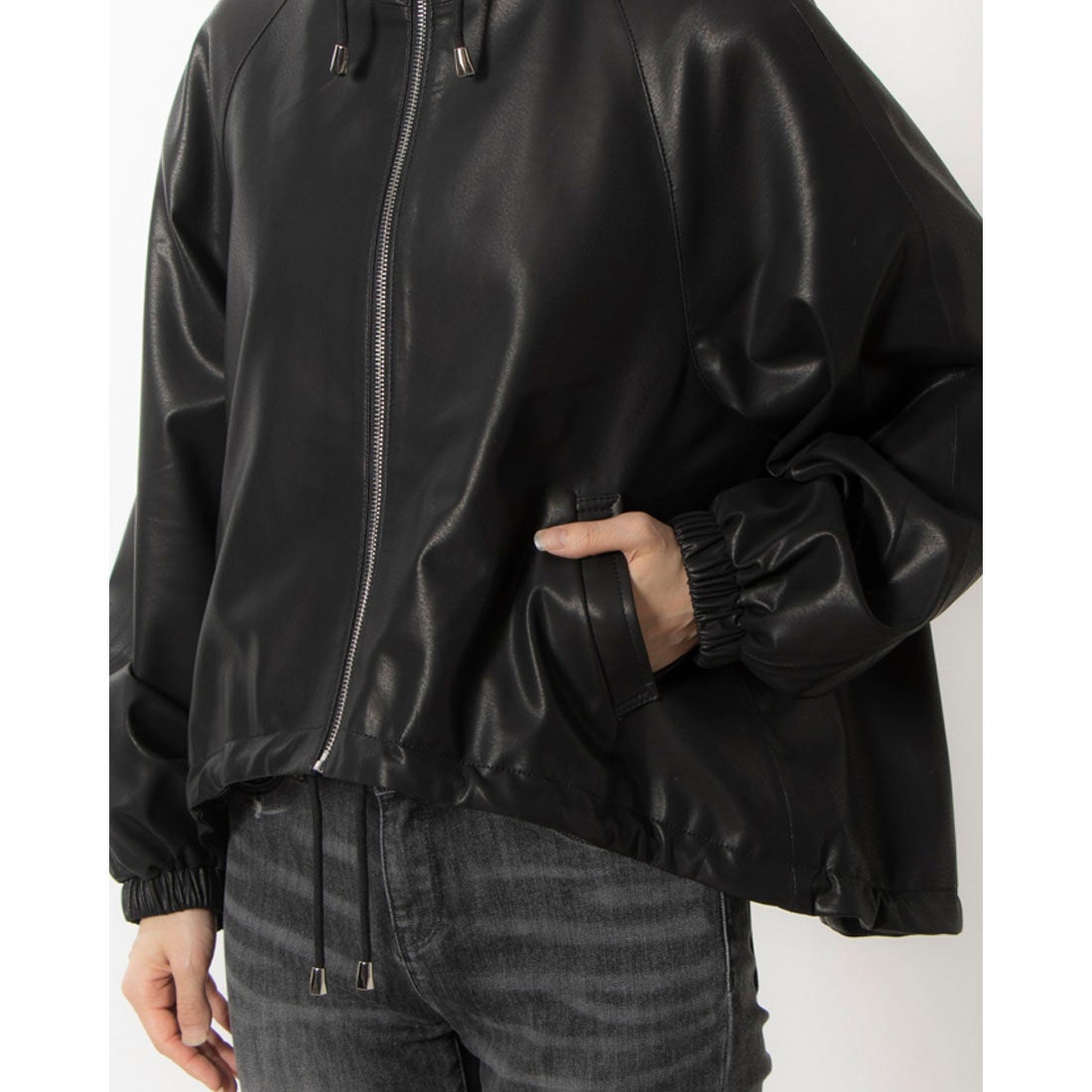 ベスジョーヤ VESGIOIA ラムレザーフード付ジャケット （ブラック