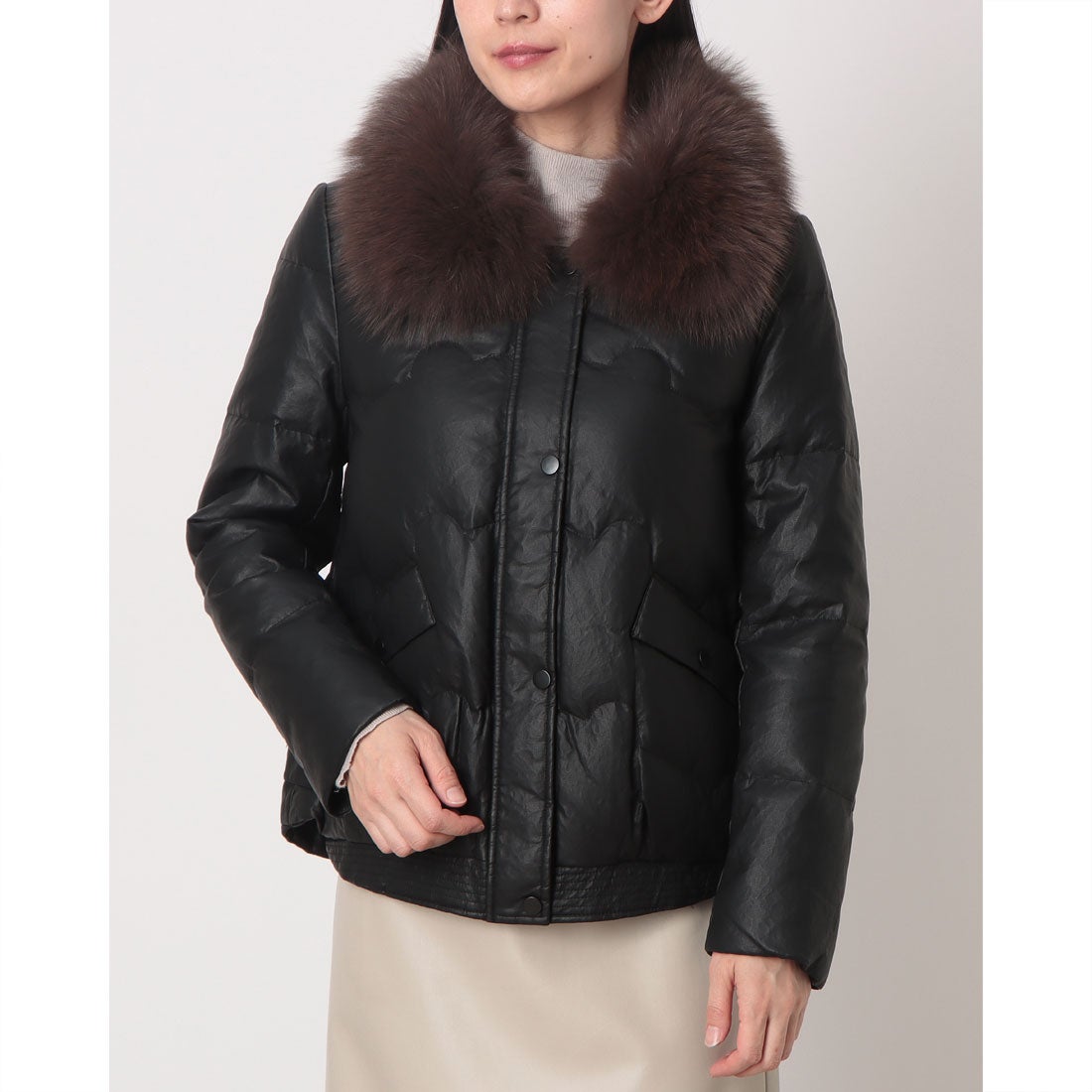 ベスジョーヤ VESGIOIA 合皮レザーダウンジャケットフォックス襟