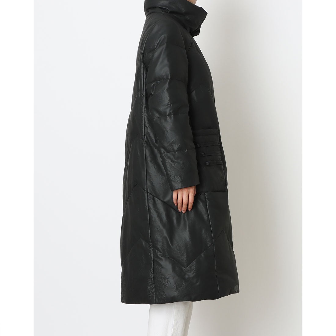 ベスジョーヤ VESGIOIA ラムレザーダウンコート （ブラック