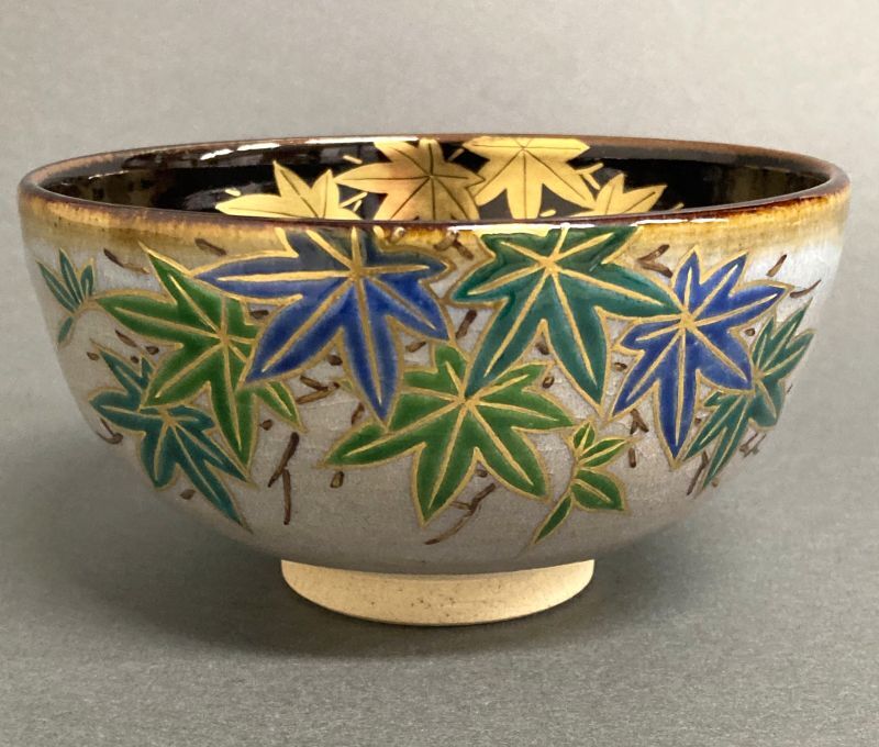 在庫1点限り】【茶道具】膳所焼 金彩 青楓図 茶碗 *陽炎園*