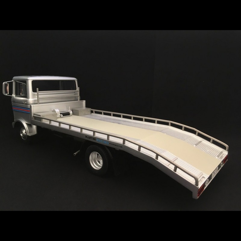 Mercedes Benz LP608 wrecker Porsche Martini racing silver grey 1