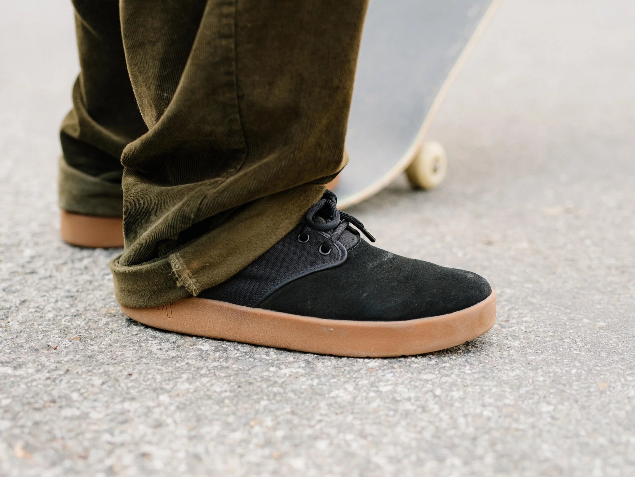 AREth Footwear Bulit - Black Gum – Skateworks