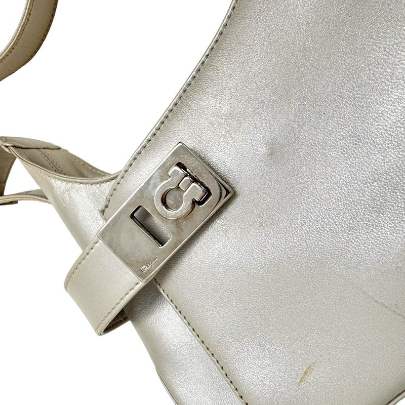 Salvatore Ferragamo/サルヴァトーレフェラガモ】 ガンチーニ