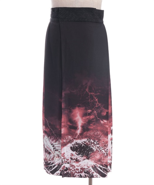 ガシャドクロ柄巻きスカート【期間限定価格】【2BUY10%OFF対象商品