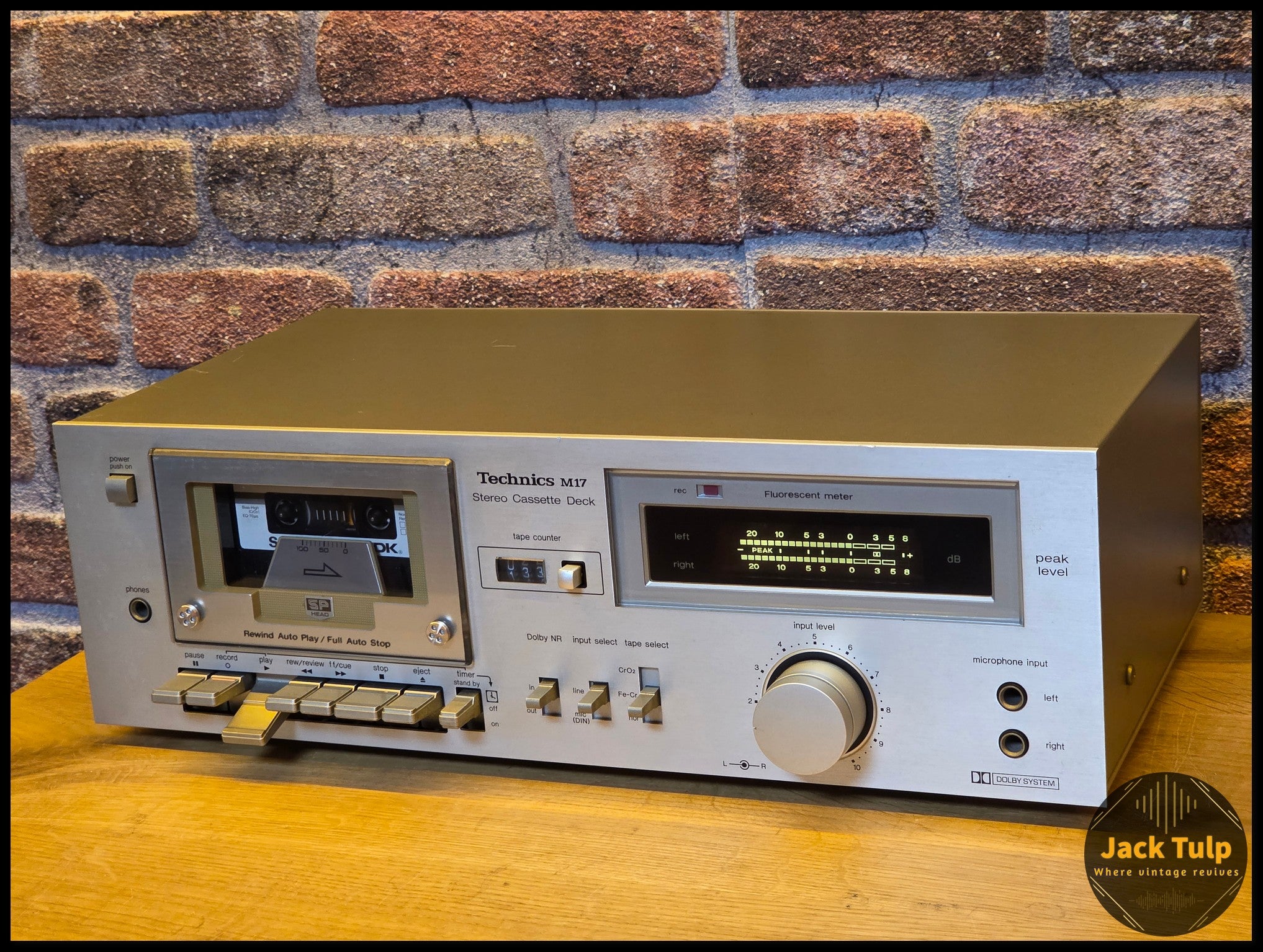Technics RS-M17 – Jack Tulp