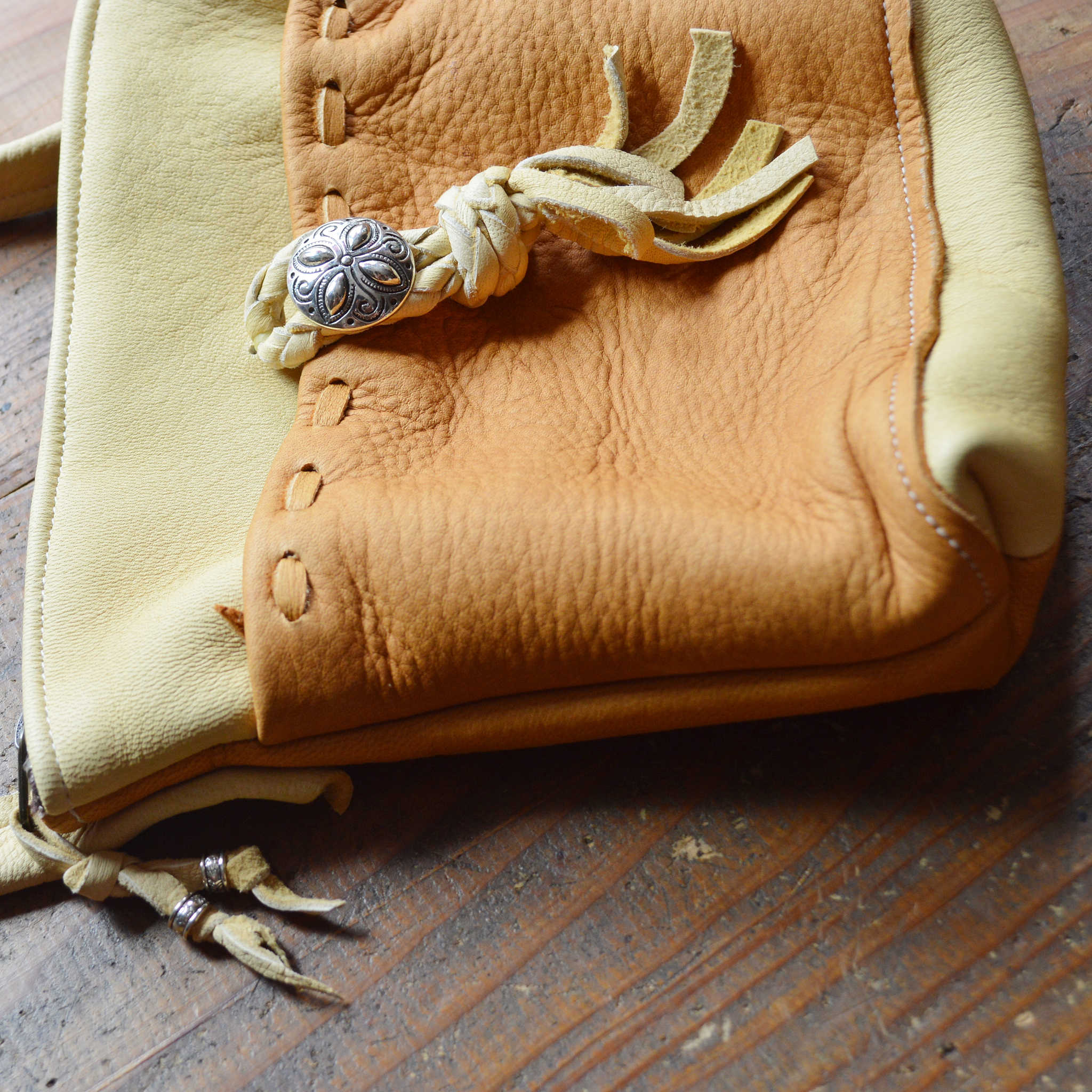 Nasngwam.×”EARLYMORNING ナスングワム アーリーモーニング / SQUARE