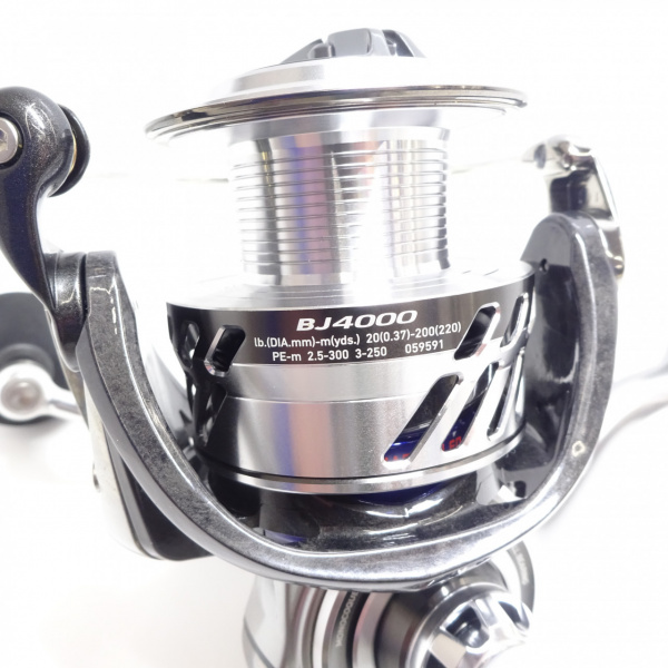 17ソルティガBJ 4000 | イシグロ公式オンラインショップ