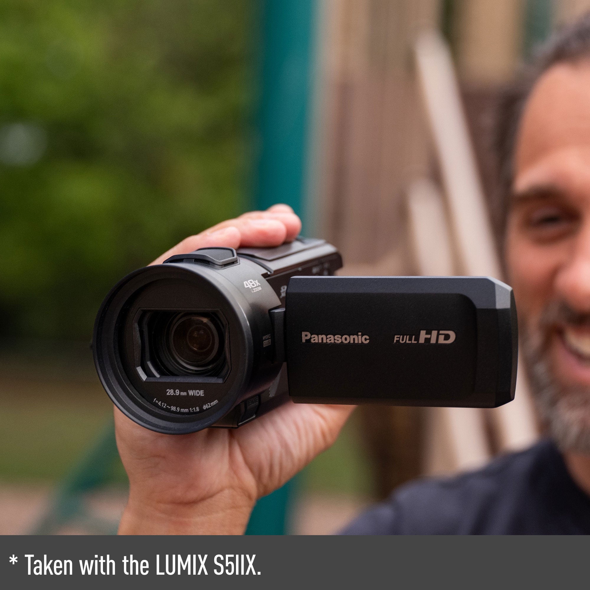 Panasonic Full HD Camcorder 24X Optical Zoom