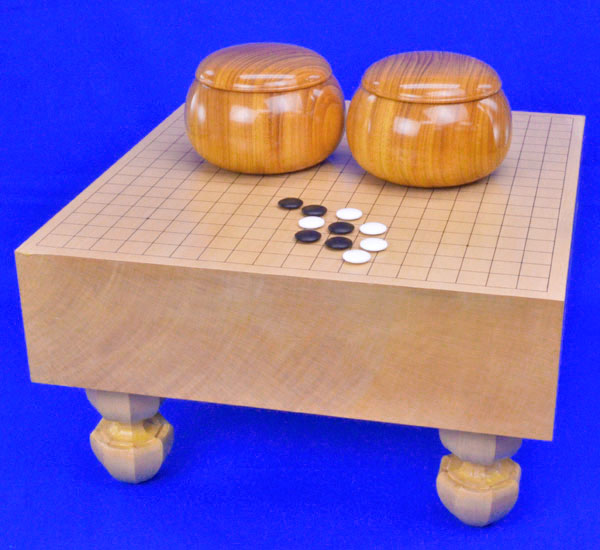 楽天市場】囲碁セット 新桂4寸足付碁盤セット(蛤碁石25号・木製碁笥栗