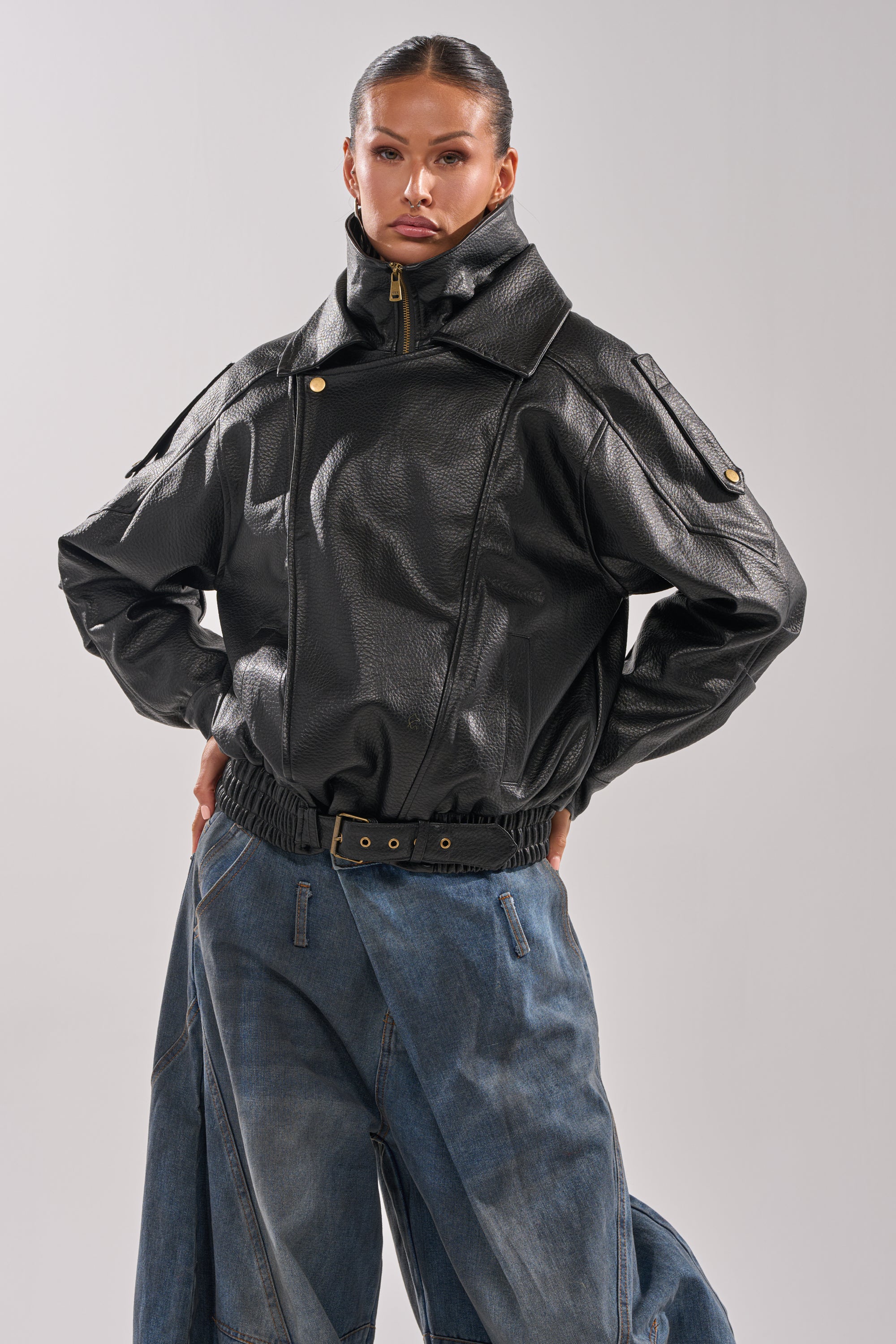 ERIKKA OVERSIZED MOTO – AKIRA