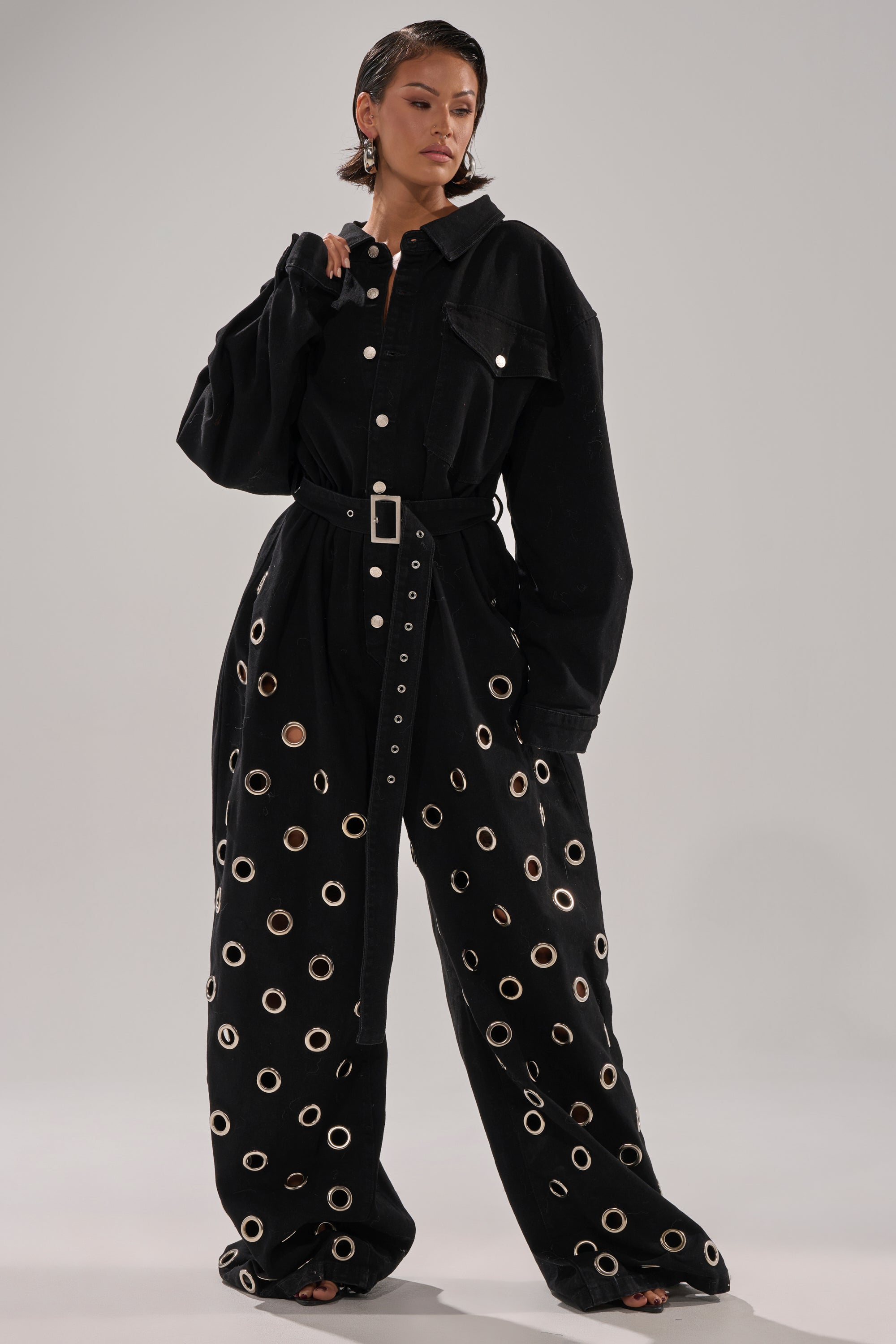 PLAY YOUR CARDS RIGHT DENIM JUMPSUIT WITH GROMMETS – AKIRA