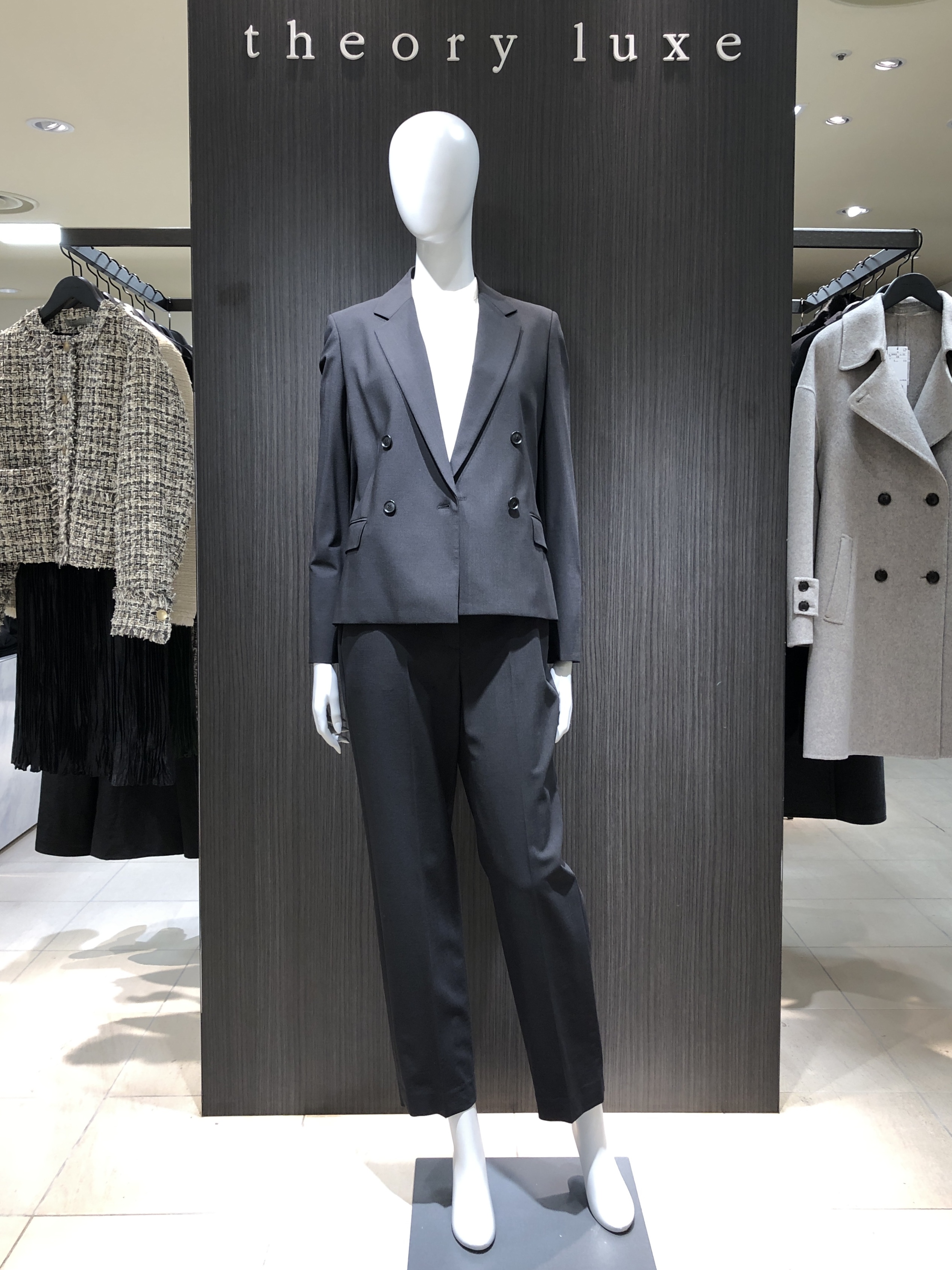 SALE】ベーシック高級ウールスーツ | セオリーリュクス | 大丸札幌店