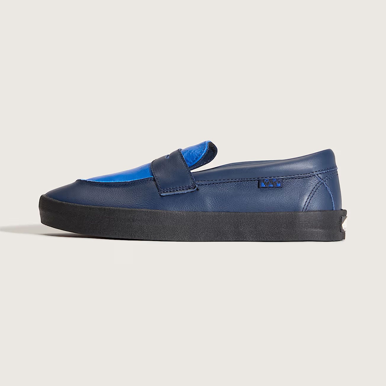 VANS（ヴァンズ） バンズ Skate Loafer スケートローファー スニーカー