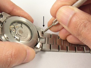 H695.325.105 ジャズマスターオートクロノ専用ステンレスベルト