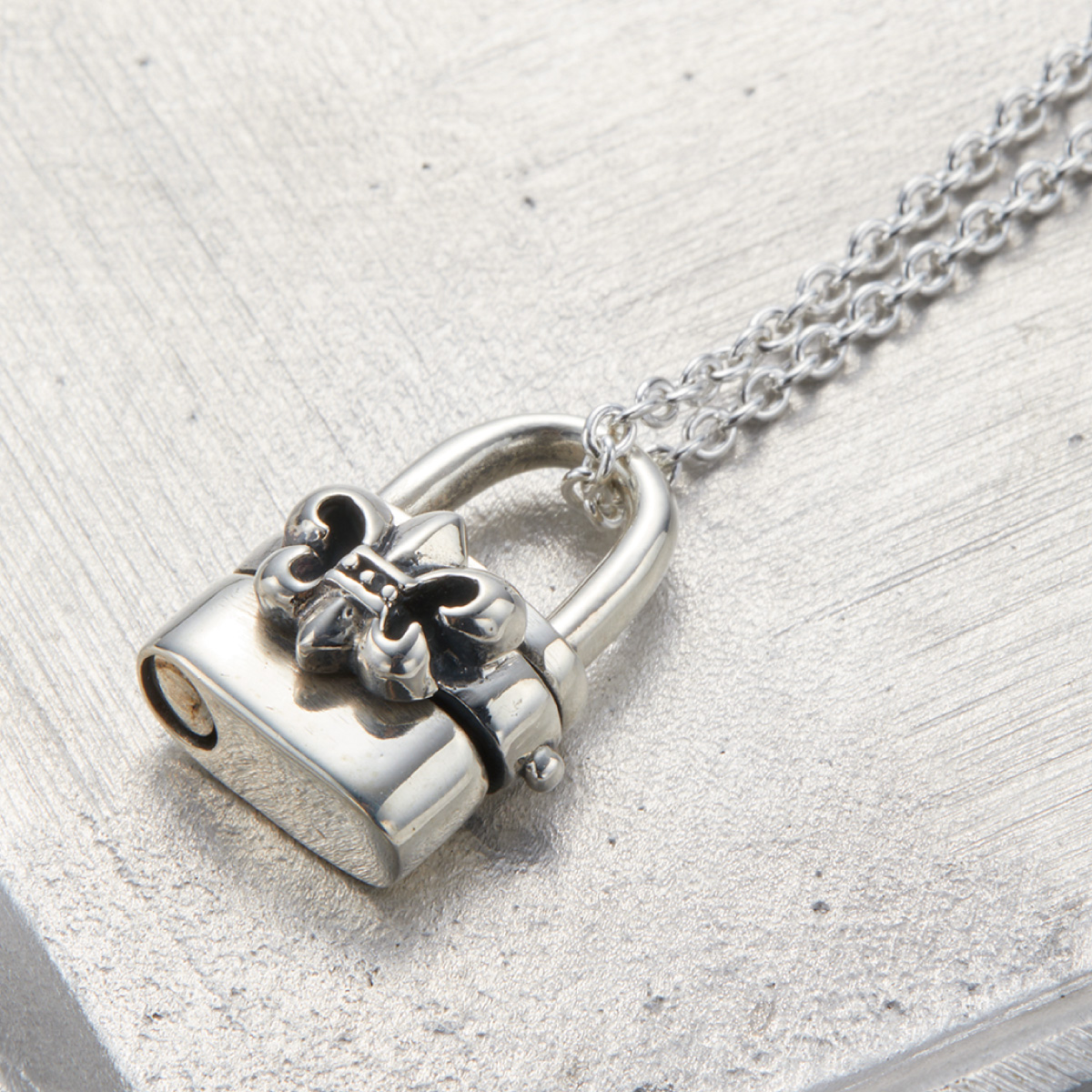 ネックレス ペンダント レディース メンズ シルバー925 南京錠