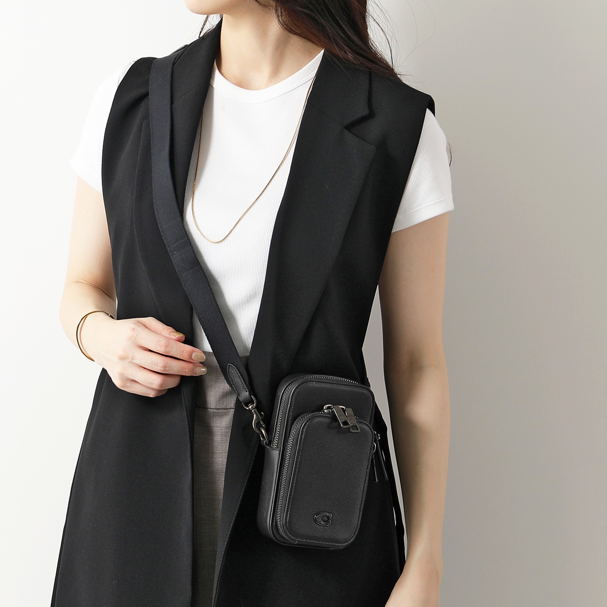 COACH（コーチ） ショルダーバッグ phone crossbody フォーン クロス