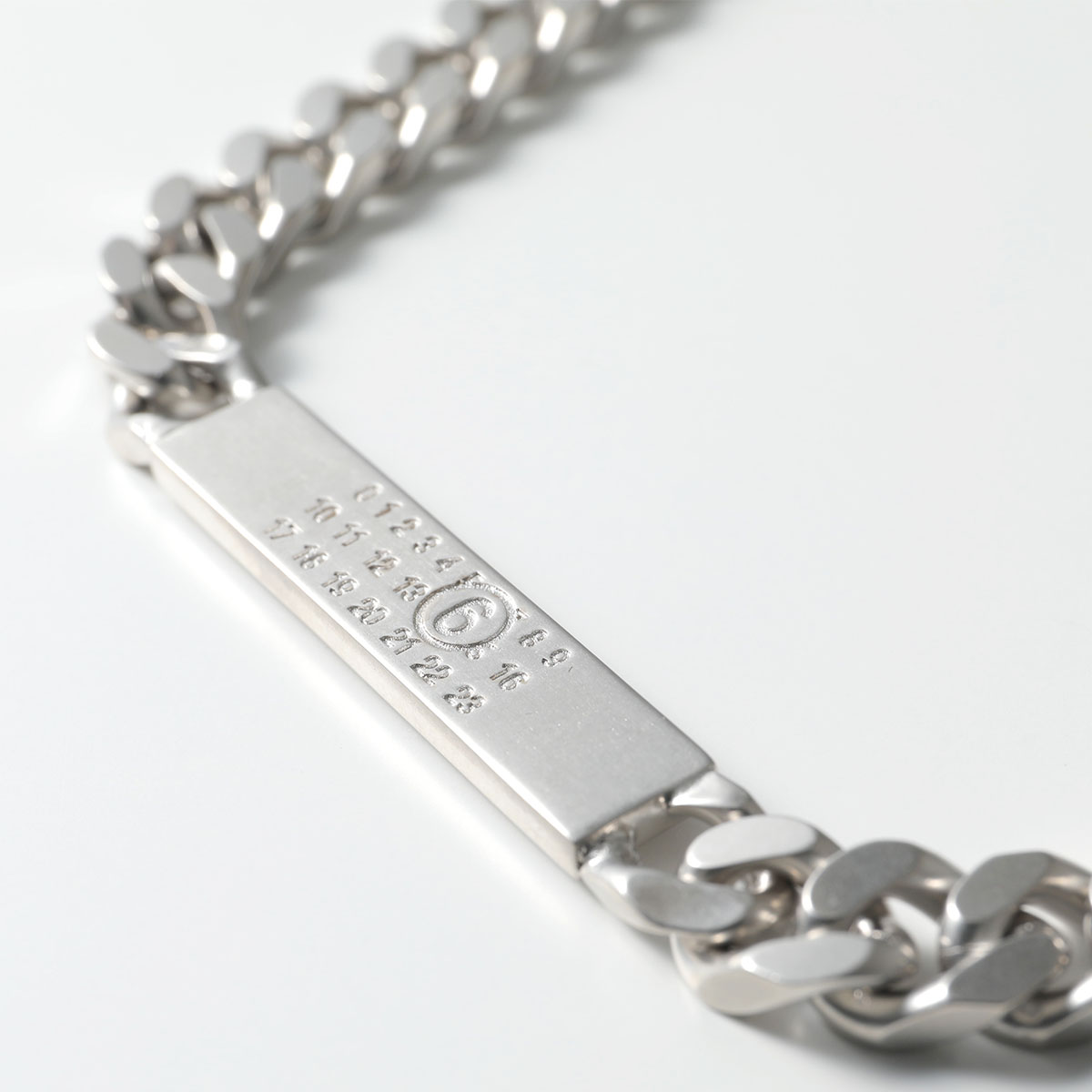 MM6 エムエムシックス メゾンマルジェラ ネックレス SM7UU0045 SV0235