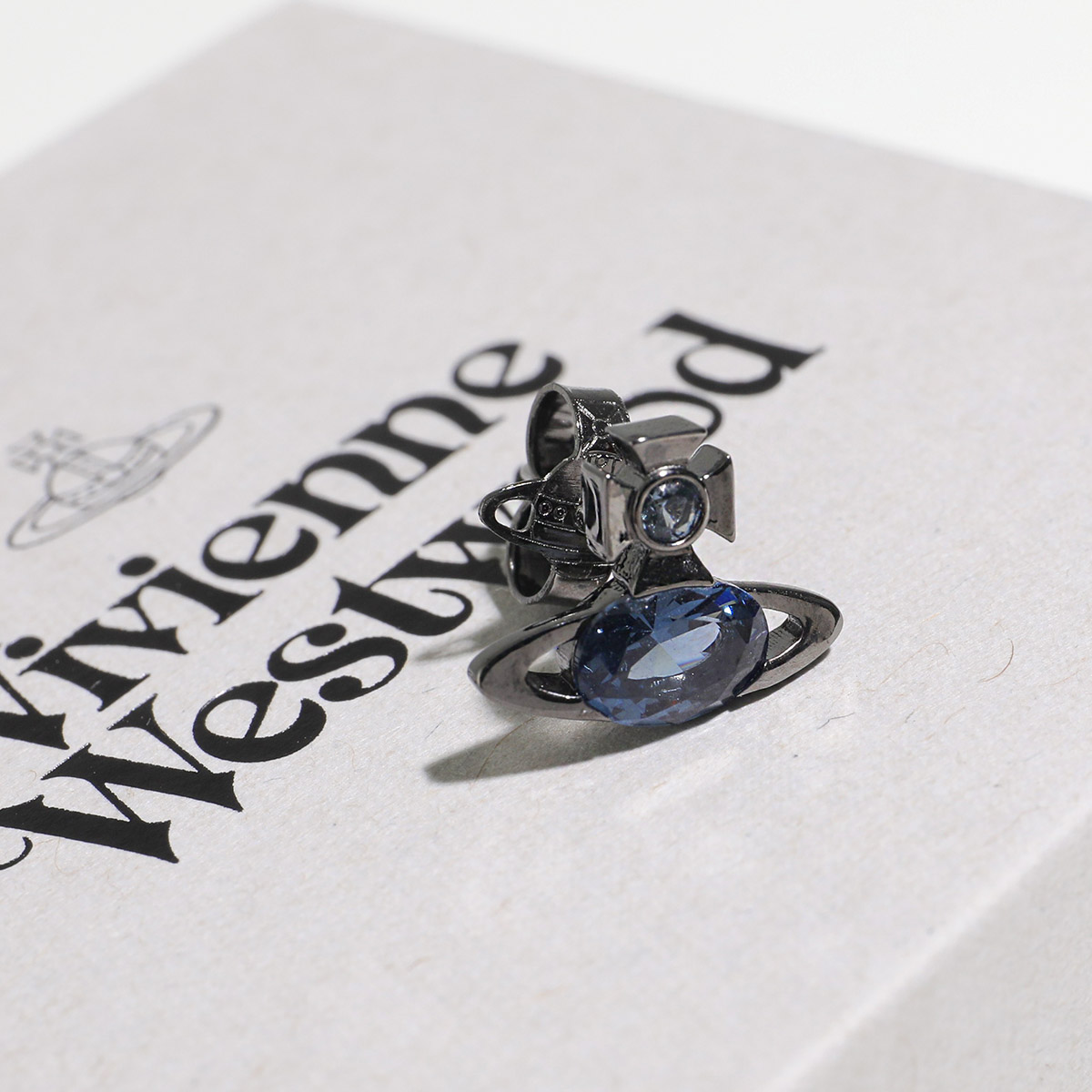 Vivienne Westwood（ヴィヴィアンウエストウッド） ピアス ALLIE
